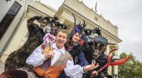 Shane Richie and Dr Ranj bought some early Christmas sparkle to the city today as the theatre royal unveiled the cast for this year’s magical family pantomime Theatre Royal Nottingham […]